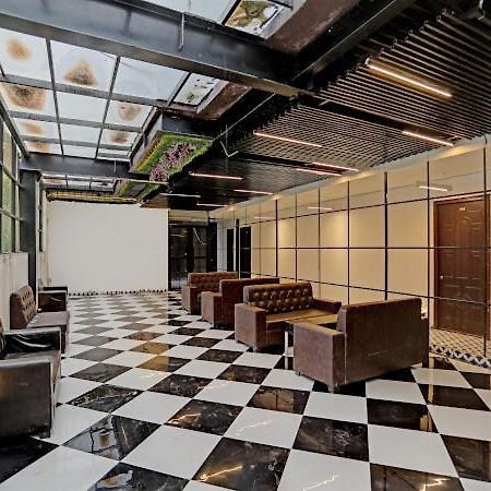 Expo View Residency Hotel เกรทเตอร์นอยดา ภายนอก รูปภาพ