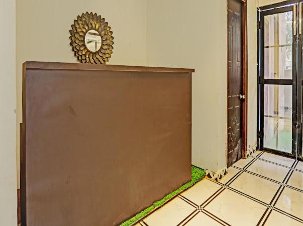 Expo View Residency Hotel เกรทเตอร์นอยดา ภายนอก รูปภาพ
